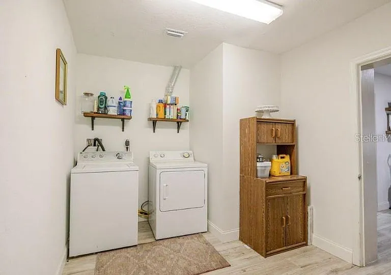 1225 King Ave — Photo 39