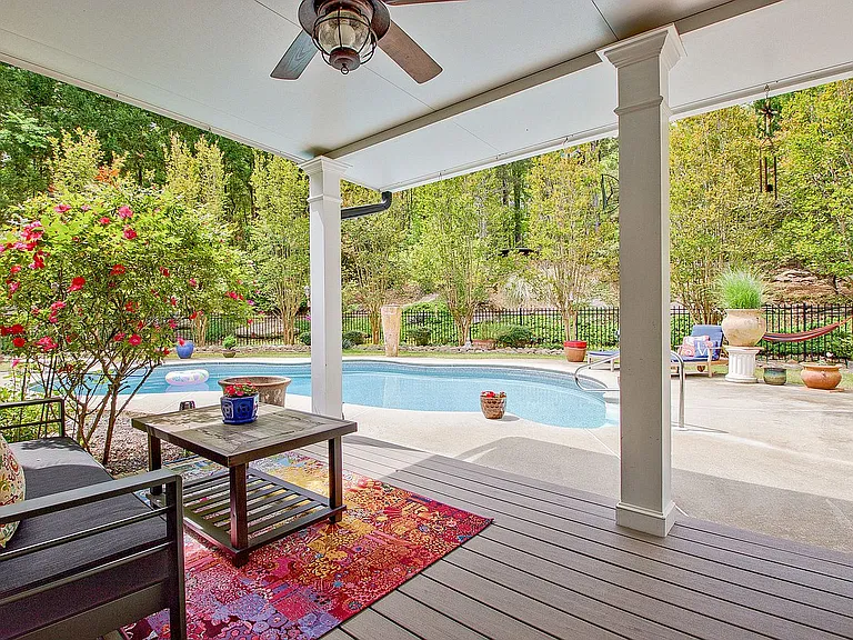 374 Persimmon Dr — Photo 54
