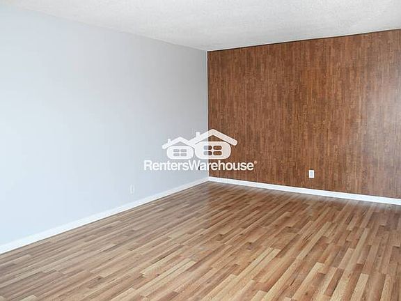 3rd image of 8420 E Edgemont Ave