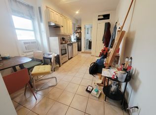 204 26th St #3B, Brooklyn, NY 11232