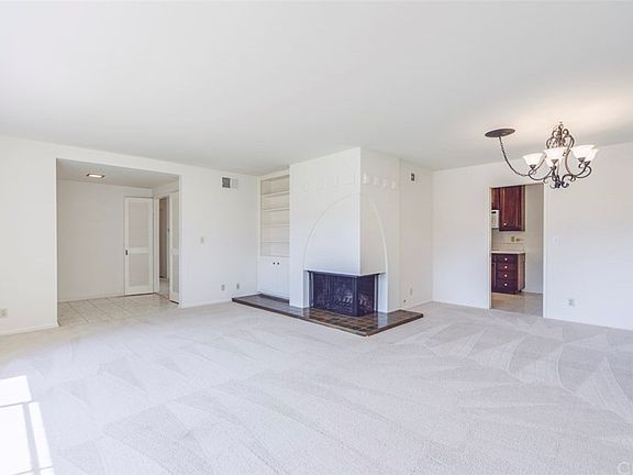 5th image of 963 Sandcastle Dr