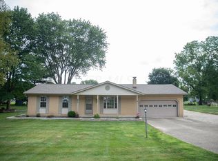 756 Sunset Dr, Newark, OH 43055