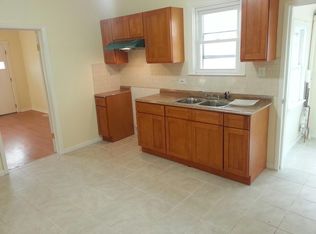 1225 W 32nd Pl, Chicago, IL 60608