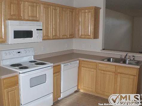 4th image of 3145 Douglas Fir Dr