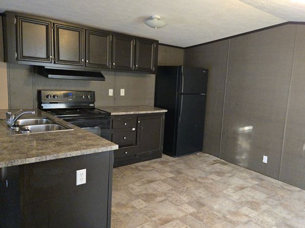 300 Crique Side Dr Trailer 102