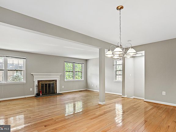 2nd image of 11360 Empire Ln
