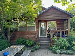 841 NE 86th St, Seattle, WA 98115