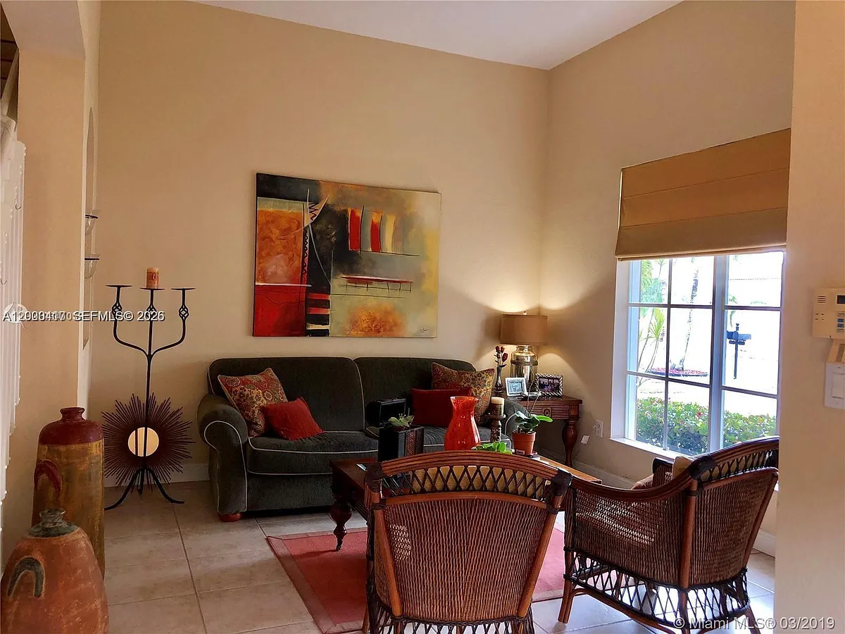 Building Photo - 867 SW 155th Ct