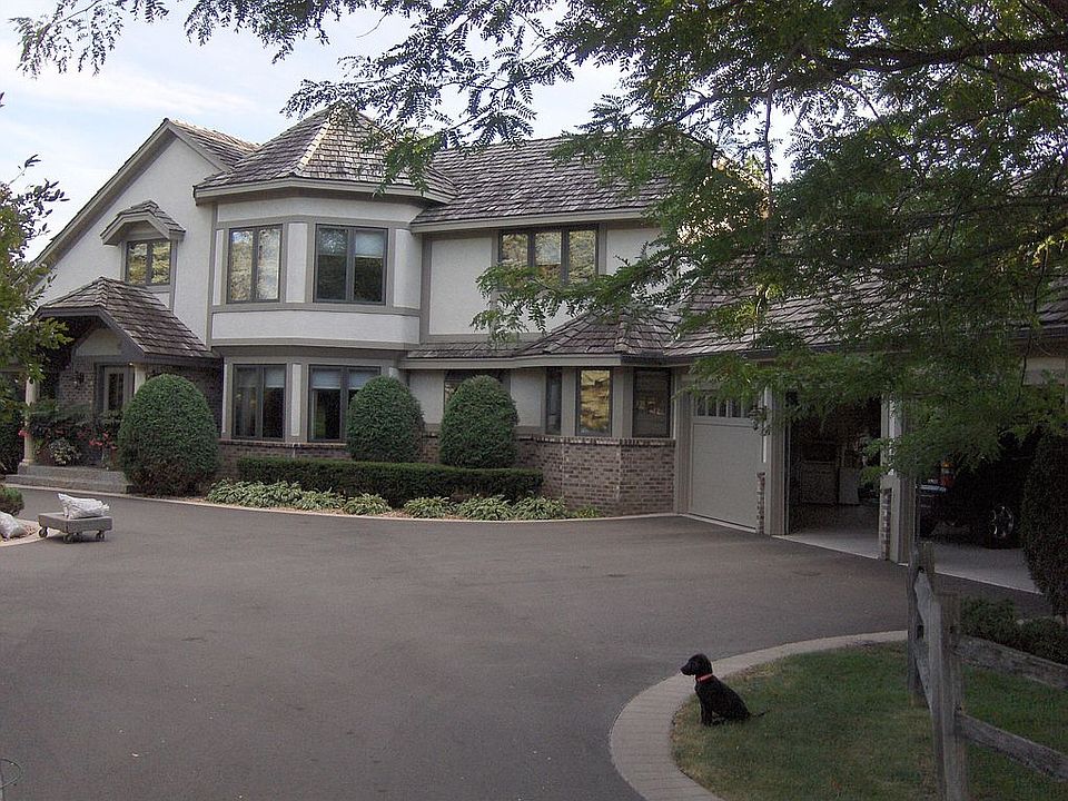 Front View (with pup)