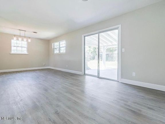 3rd image of 4212 Lane Ave S