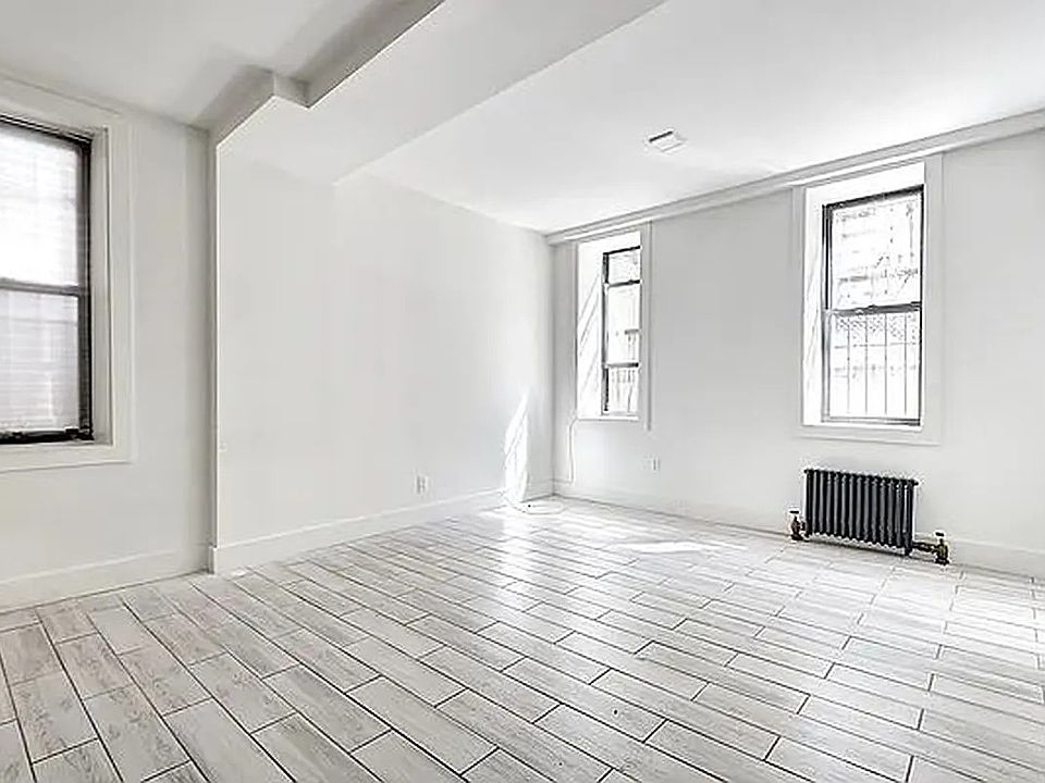 1st image of 61 Ellwood St APT C