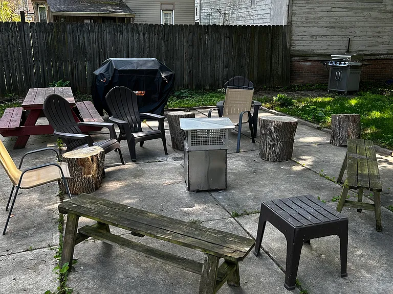31 Maple Ave — Photo 40