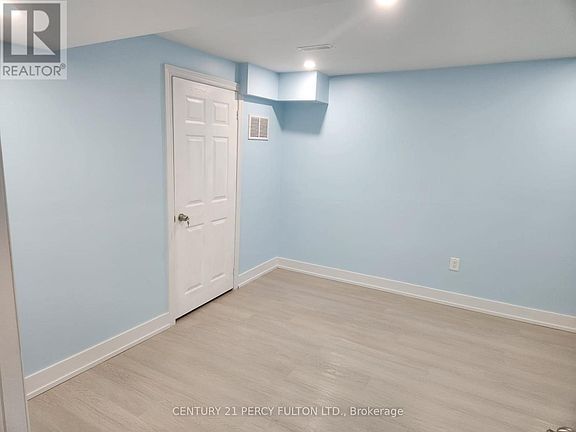 2nd image of 1056 Suddard Ave