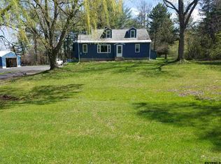 1551 Indian Fields Rd, Feura Bush, NY 12067