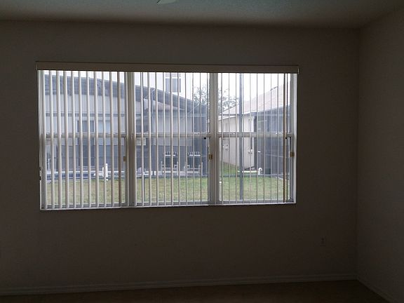 3rd image of 1066 Berkeley Dr