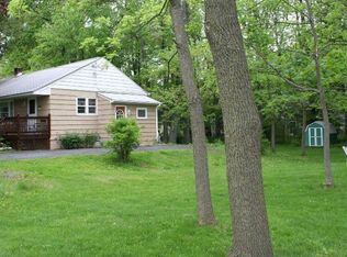 68 Cherry Ave, Delmar, NY 12054