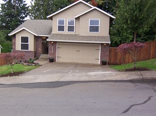 36755 Eldridge Dr, Sandy, OR 97055