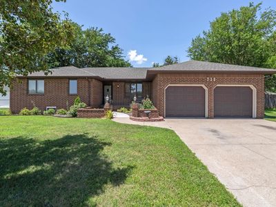 719 N Easy St, Goddard, KS, 67052
