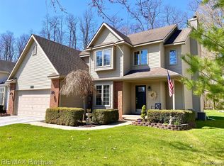 1044 Elk Run, Howell, MI 48843