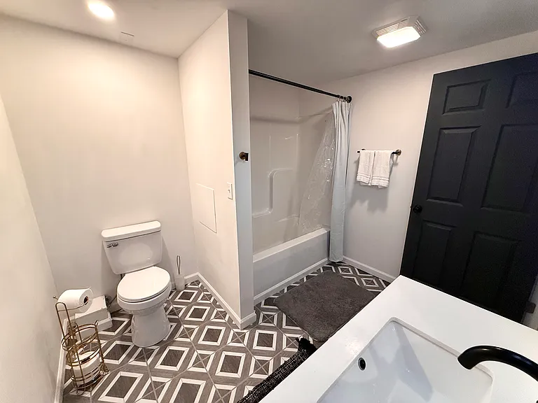 106 Blair St #1 — Photo 15