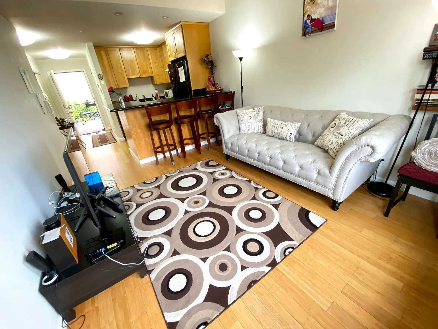 400 Alemany Blvd — Photo 2