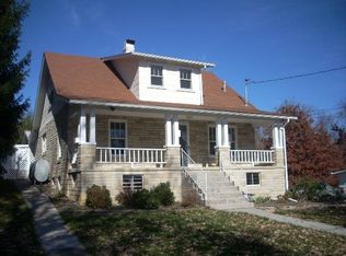 902 Tip Top St, Princeton, WV 24740