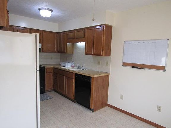 3rd image of 1847 4th St