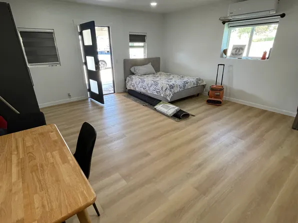 5609 Cervantes Ave, San Diego, CA 92114