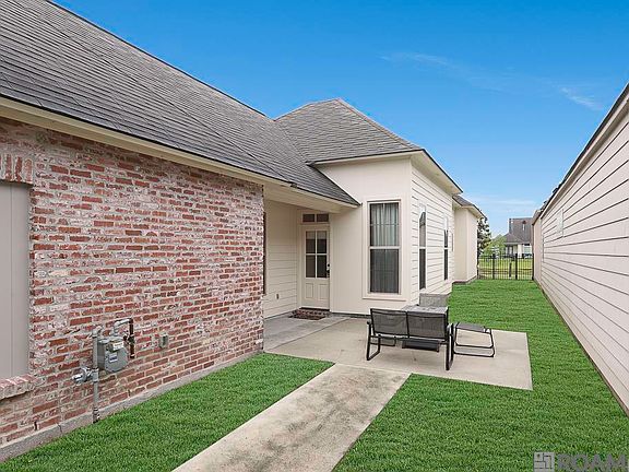 5th image of 2867 Lago Ln