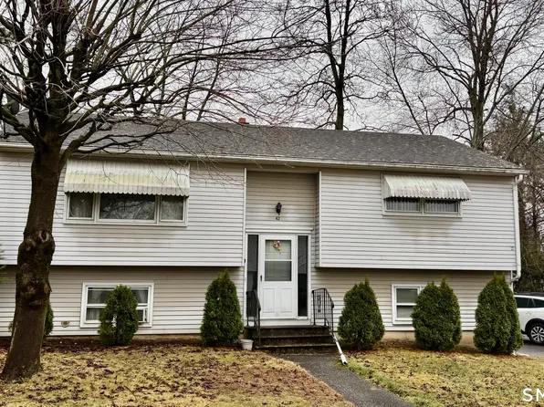 42 Harpswell Street, Torrington, CT 06790