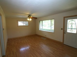 75 Golfview Rd, Lake Zurich, IL 60047