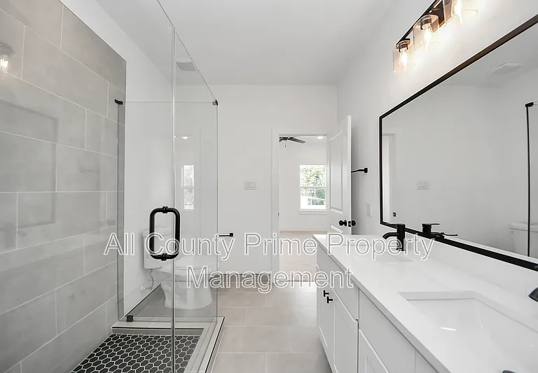 2708 Bostic St #A — Photo 20