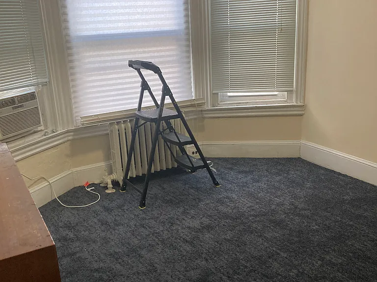 615 West Ave — Photo 14