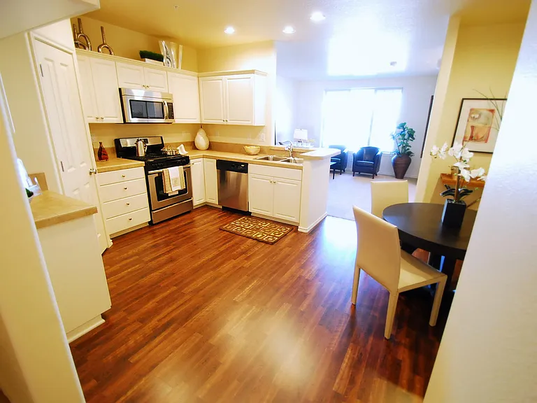 16154 NW Hildago Ln — Photo 1