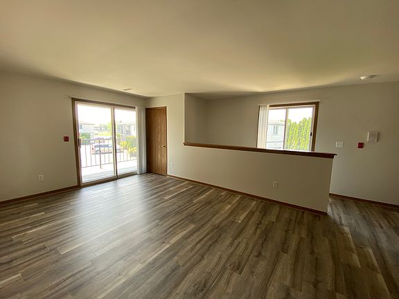 Open Plan Living & Dining Space