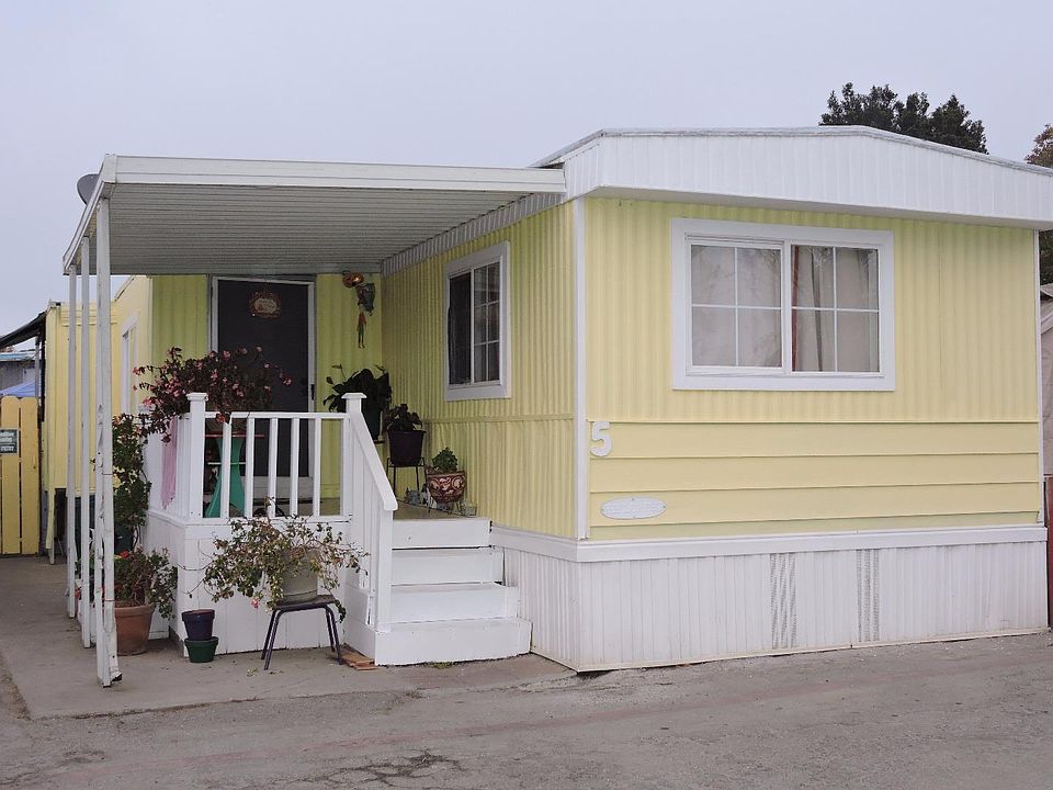 1st image of 1954 Freedom Blvd Spc 5