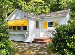 198 Blood St, Lyme, CT 06371