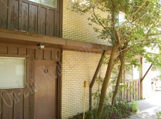 305 Boyett St #1, College Station, TX 77840