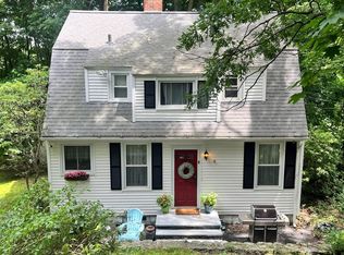 8 Maynard Ave, Waterbury, CT 06708