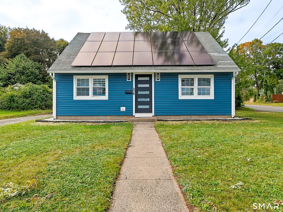 678 Farmington Ave