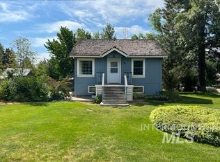 12 W Elm St, Hailey, ID 83333