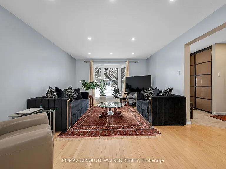 1849 Montereau Ave — Photo 6