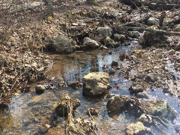 14 Highway N Hwy, Middle Brook, MO 63656