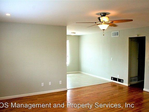 5th image of 3020 Oliphant St APT A