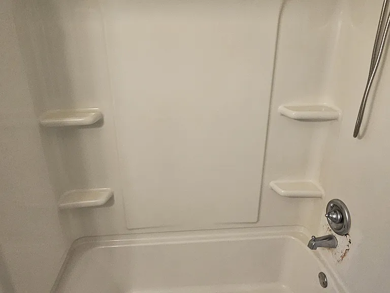 101 Sibbie Ct — Photo 12