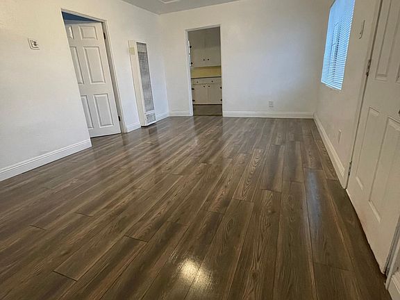 3rd image of 732 W 10th St #A