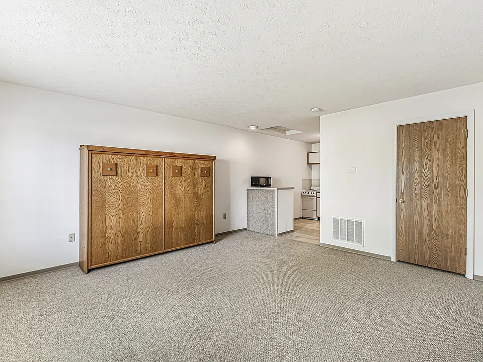 Pictures listed may not be of the exact unit but a similar unit on property.