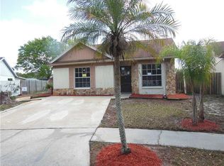 4652 E Eastwind Dr, Plant City, FL 33566
