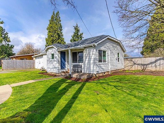 4th image of 212 Picture St