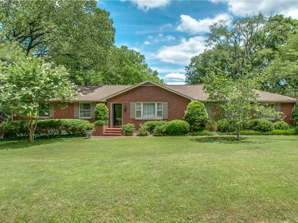 1016 Downey Dr, Nashville, TN 37205